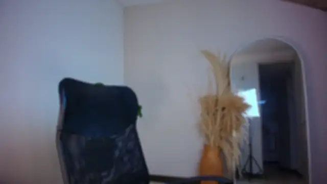 auroracaruso11 online show from December 1, 10:32 pm