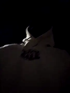 Snapshot of Stayinalive1992 chatting on March 19, 3:28 am Stayinalive1992 online show from March 19, 3:28 am