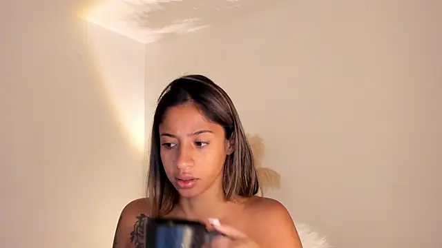 Snapshot of amelie_murphy_ chatting on October 3, 11:34 am amelie murphy online show from October 3, 11:34 am