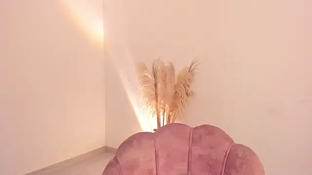 amelie murphy  online show from March 9, 1:58 pm