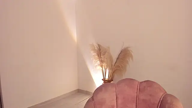 amelie murphy  online show from March 25, 11:31 am