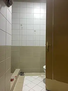 Layla-daloua online show from January 7, 11:43 pm