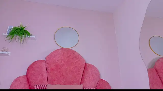 ParisFox  online show from February 24, 7:37 pm