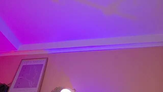 ParisFox  online show from February 26, 8:53 pm