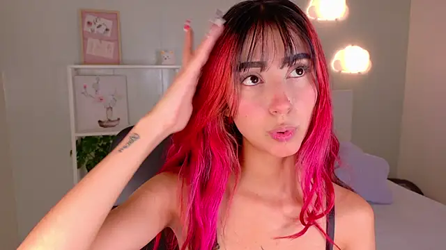 ParisFox  online show from November 28, 7:47 pm