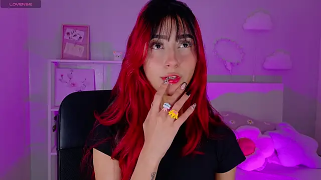 ParisFox  online show from January 14, 10:02 pm