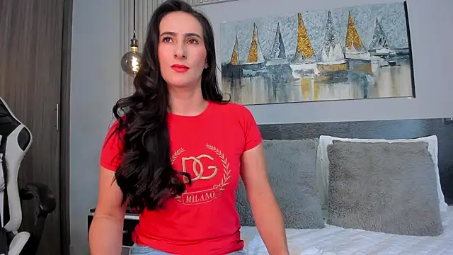Snapshot of SaraGomez1 chatting on July 2, 3:40 pm SaraGomez1 online show from July 2, 3:40 pm