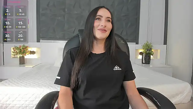 SaraGomez1 online show from April 30, 12:23 pm