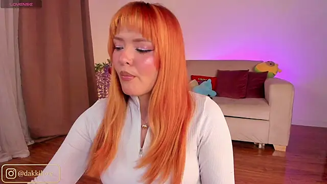 Snapshot of DAKOTA_LOVEE chatting on January 14, 5:55 am DAKOTA LOVEE online show from January 14, 5:55 am