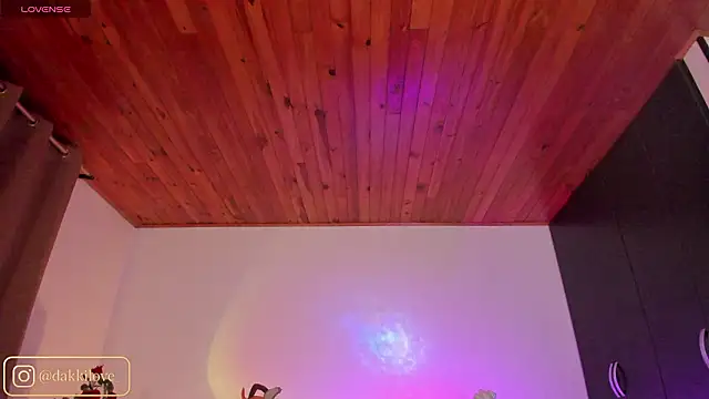 DAKOTA LOVEE online show from February 6, 6:53 am