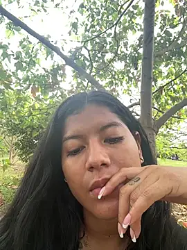 NiaBlanco online show from May 15, 9:02 pm