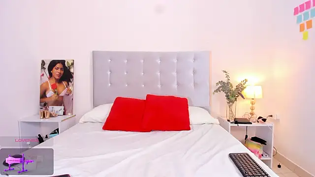 NiaBlanco online show from February 25, 9:03 pm