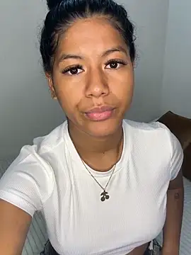 NiaBlanco online show from February 13, 2:55 am