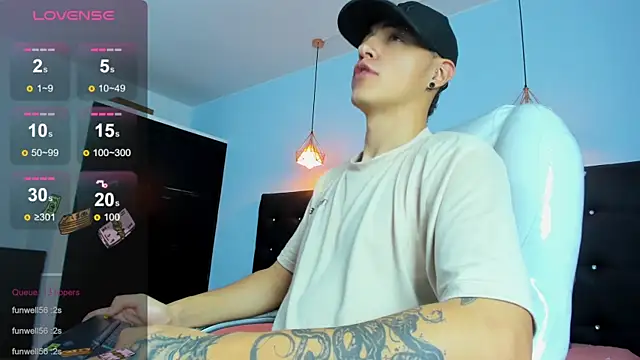 Lobo 17  online show from November 26, 3:39 am