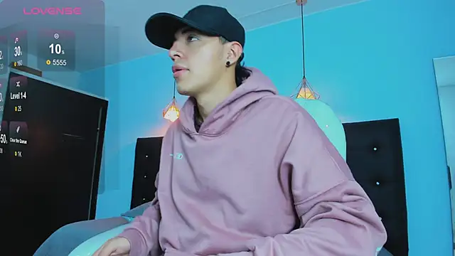 Lobo 17  online show from November 5, 3:42 am