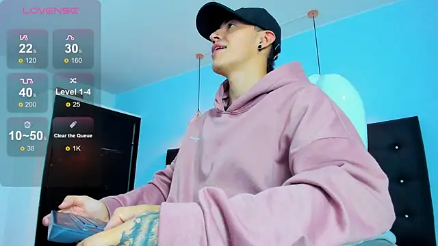 Lobo 17  online show from November 2, 2:49 am