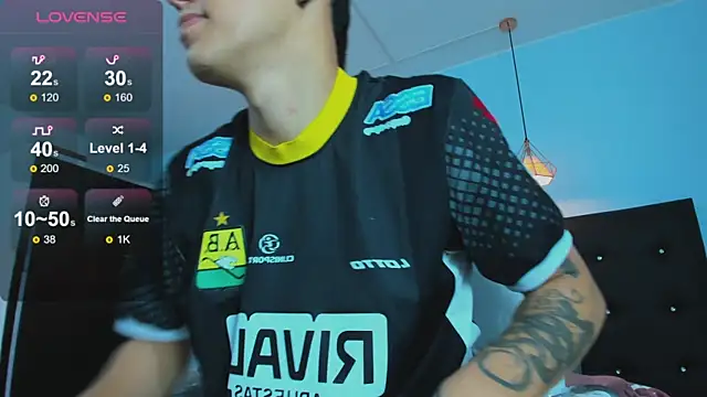 Lobo 17  online show from November 9, 3:43 am