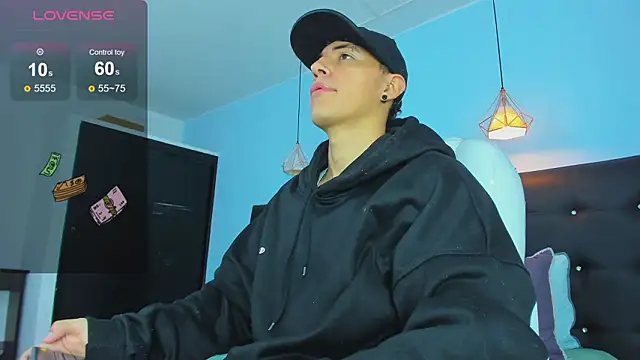 Lobo 17  online show from January 17, 3:21 am