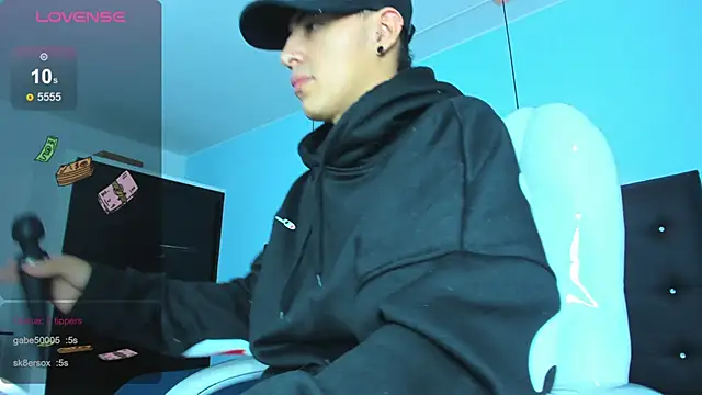 Lobo 17  online show from November 30, 3:40 am