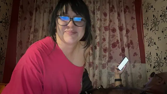 Snapshot of StellarTeam chatting on November 6, 11:20 pm StellarTeam online show from November 6, 11:20 pm