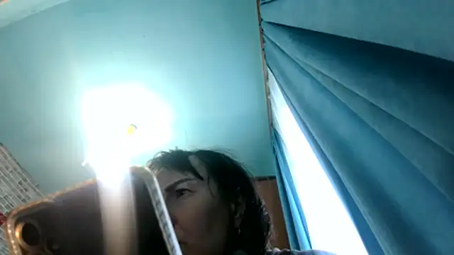 Snapshot of luhia5 chatting on July 8, 12:50 pm luhia5 online show from July 8, 12:50 pm