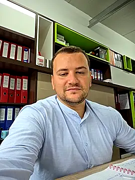 Snapshot of KarlosCarutox chatting on September 10, 11:09 am KarlosCarutox online show from September 10, 11:09 am