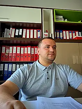 Snapshot of KarlosCarutox chatting on September 18, 1:36 pm KarlosCarutox online show from September 18, 1:36 pm