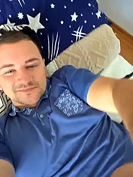 Snapshot of KarlosCarutox chatting on September 21, 10:09 am KarlosCarutox online show from September 21, 10:09 am