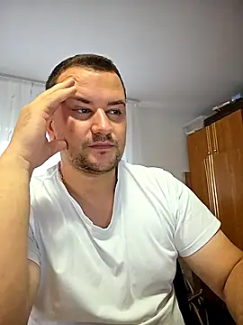 Snapshot of KarlosCarutox chatting on September 9, 3:54 pm KarlosCarutox online show from September 9, 3:54 pm