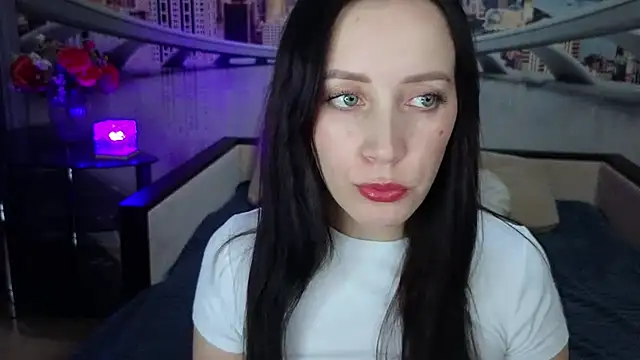 MonikaSweetXXX online show from March 18, 7:55 pm