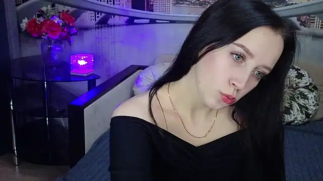 MonikaSweetXXX online show from January 29, 8:25 pm