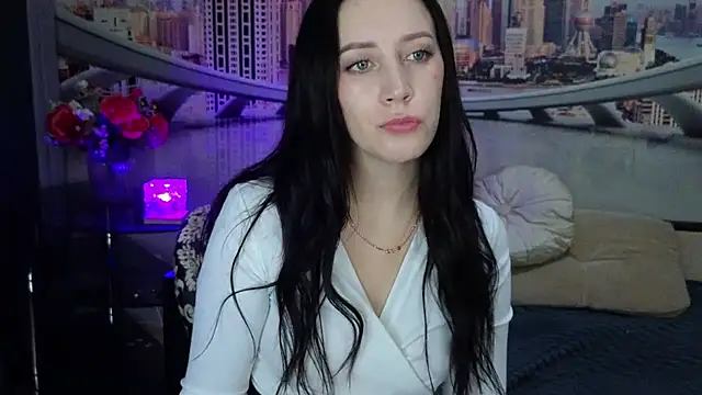 MonikaSweetXXX online show from March 18, 12:51 am