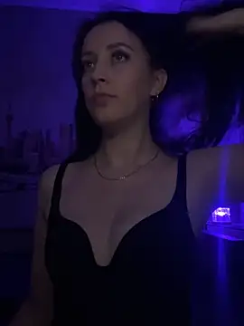 MonikaSweetXXX online show from September 23, 8:49 pm