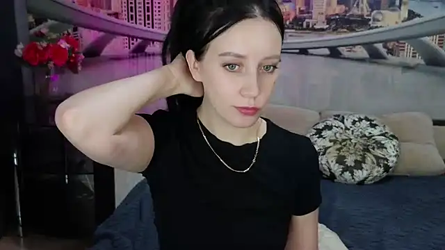 MonikaSweetXXX online show from March 3, 11:46 pm
