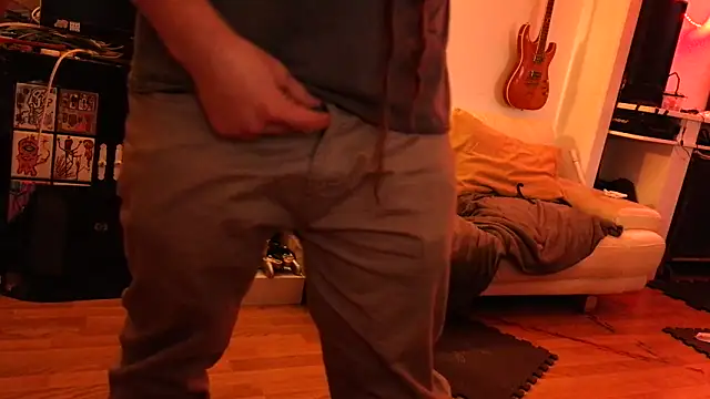 QcMisterv13 online show from February 1, 11:52 am