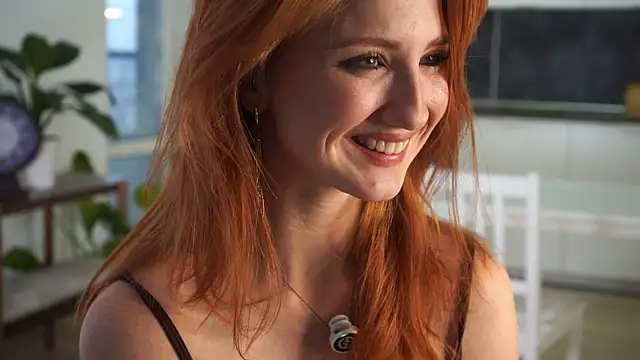 EsmaCrumbley online show from November 23, 4:22 am