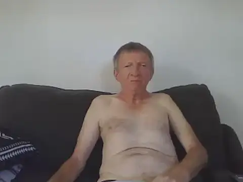 naturiste974 online show from March 16, 8:32 am