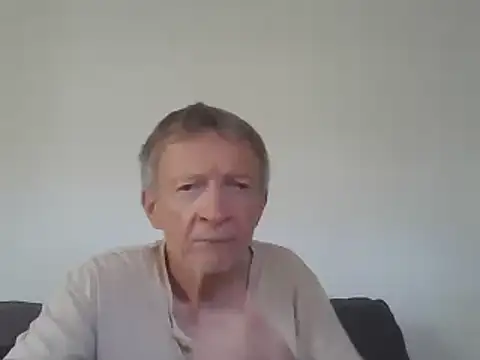 naturiste974 online show from March 13, 8:04 am