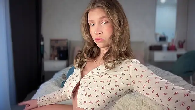 Snapshot of Scarlett_Florence chatting on November 28, 10:37 am Scarlett Florence online show from November 28, 10:37 am