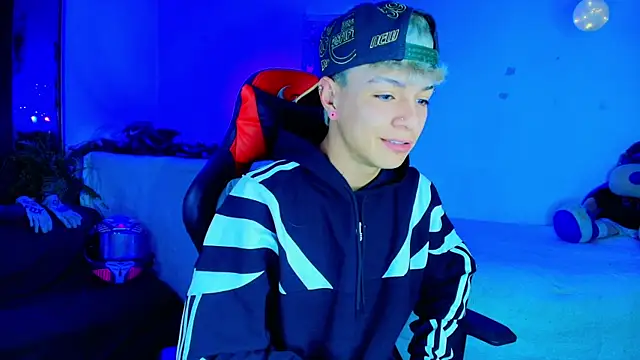 twink sebas  online show from November 18, 3:32 am