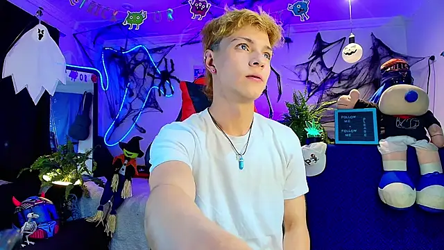 twink sebas  online show from October 27, 4:35 am