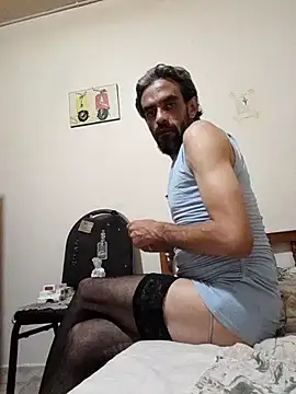 Sexoardiente69 online show from March 14, 4:32 am