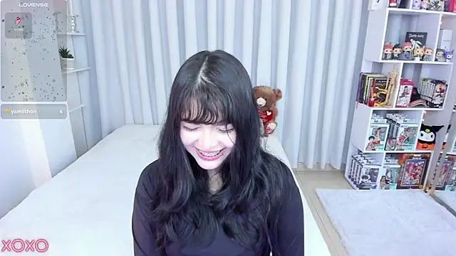 misshoneyxxx online show from January 15, 2:48 am