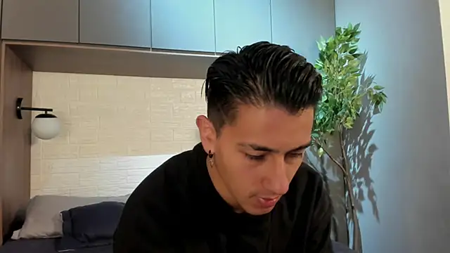 Snapshot of Andy_Joy_ chatting on September 11, 11:32 am Andy Joy online show from September 11, 11:32 am