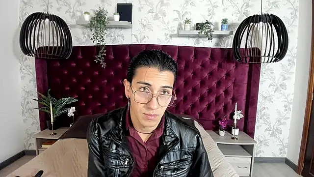 Andy Joy  online show from May 24, 11:32 am