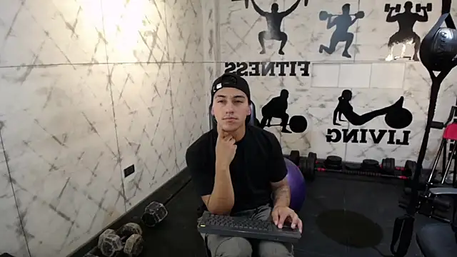 Andy Joy  online show from October 21, 11:09 am