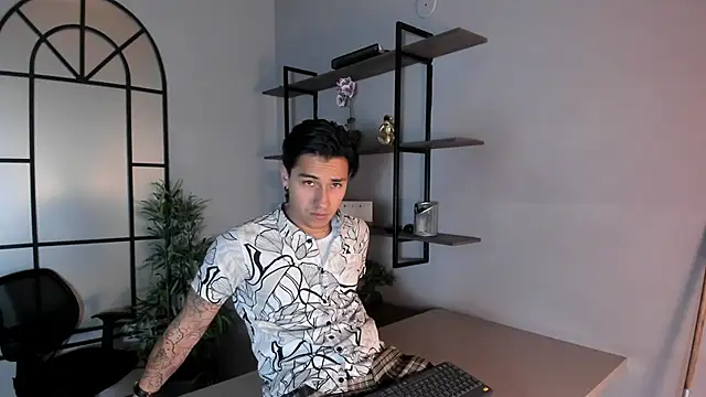 Andy Joy  online show from November 26, 11:43 am