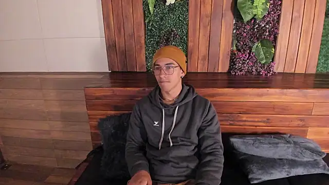 Andy Joy  online show from March 16, 11:36 am