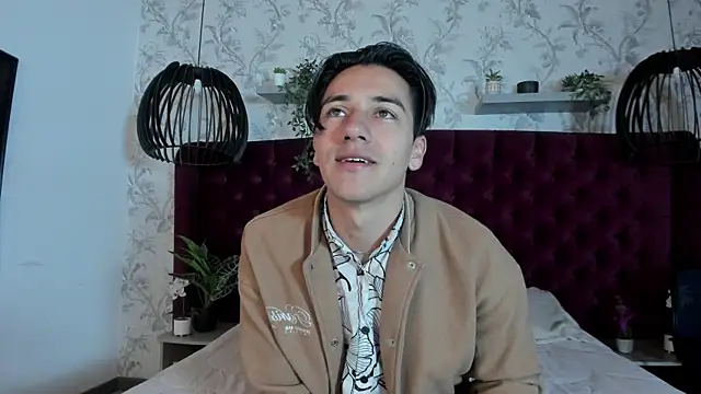 Snapshot of Andy_Joy_ chatting on June 28, 11:27 am Andy Joy online show from June 28, 11:27 am