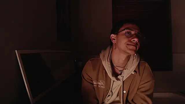 Andy Joy  online show from December 15, 11:16 am